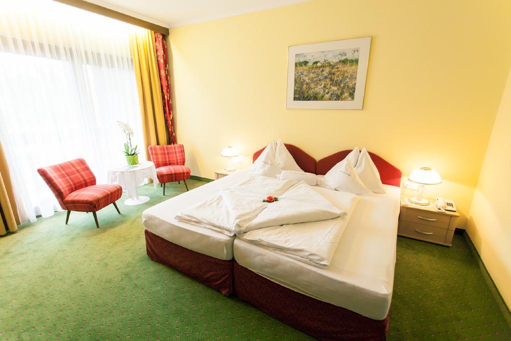 Kolmhof Hotell Bad Kleinkirchheim Rum bild
