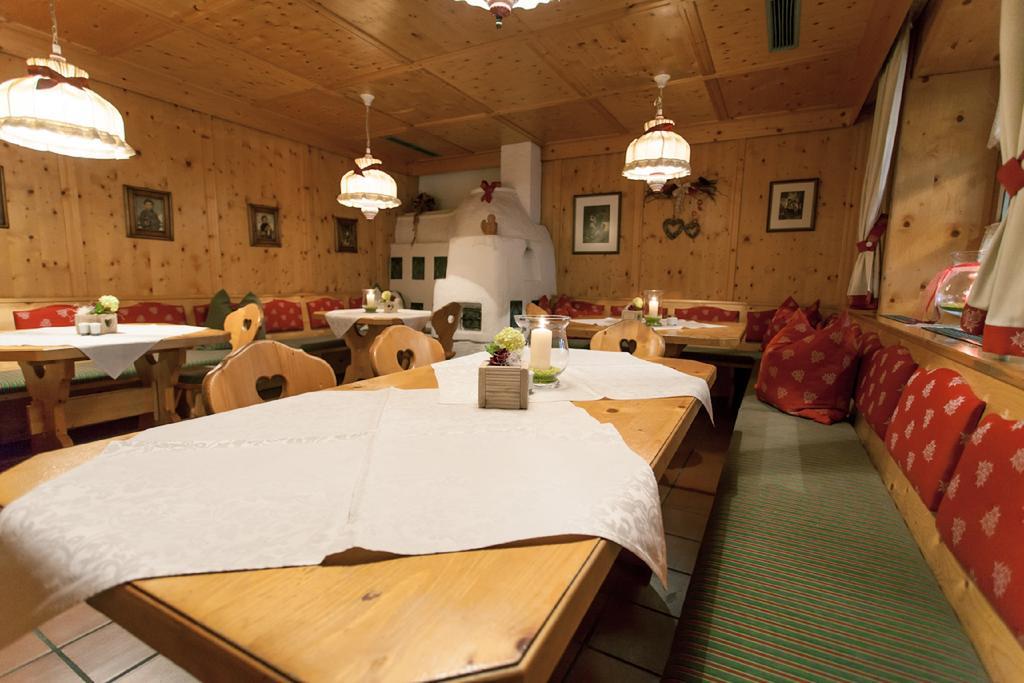 Kolmhof Hotell Bad Kleinkirchheim Exteriör bild