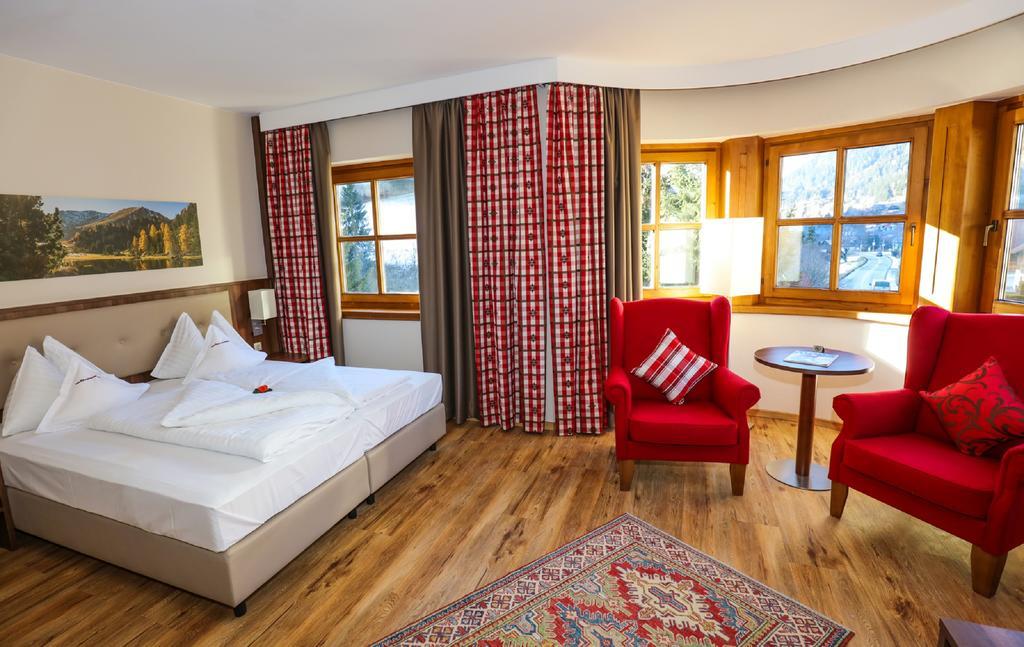 Kolmhof Hotell Bad Kleinkirchheim Rum bild