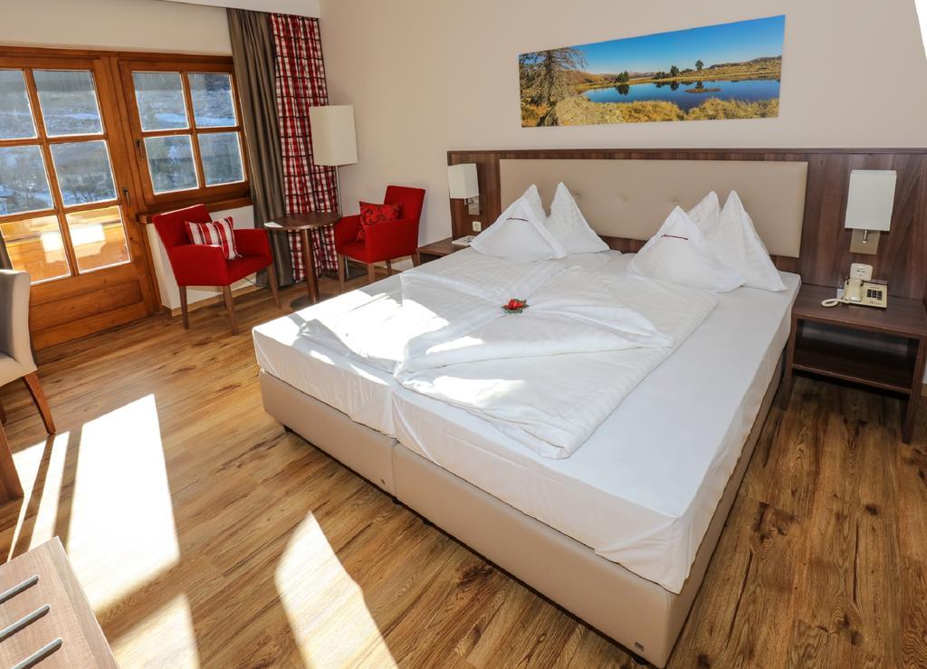 Kolmhof Hotell Bad Kleinkirchheim Rum bild