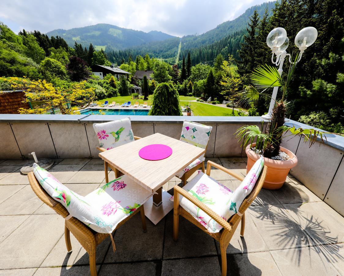 Kolmhof Hotell Bad Kleinkirchheim Exteriör bild