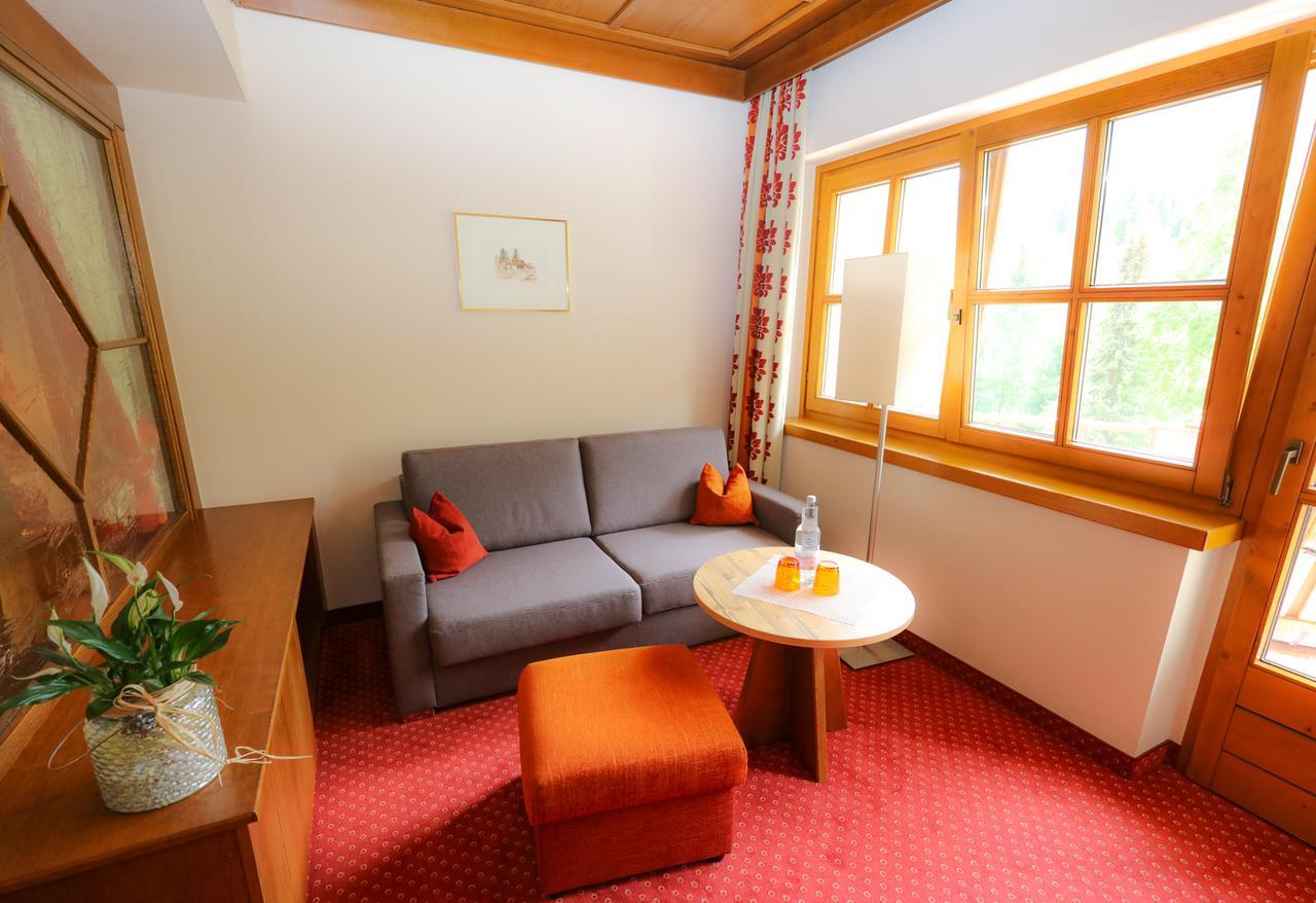 Kolmhof Hotell Bad Kleinkirchheim Exteriör bild