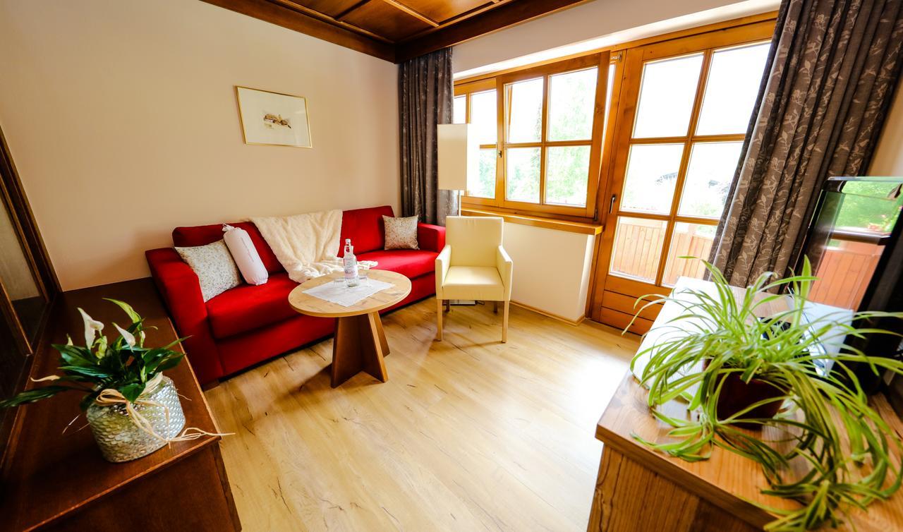Kolmhof Hotell Bad Kleinkirchheim Exteriör bild