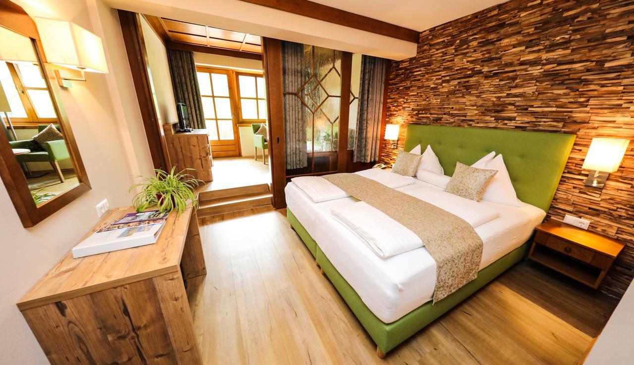 Kolmhof Hotell Bad Kleinkirchheim Exteriör bild